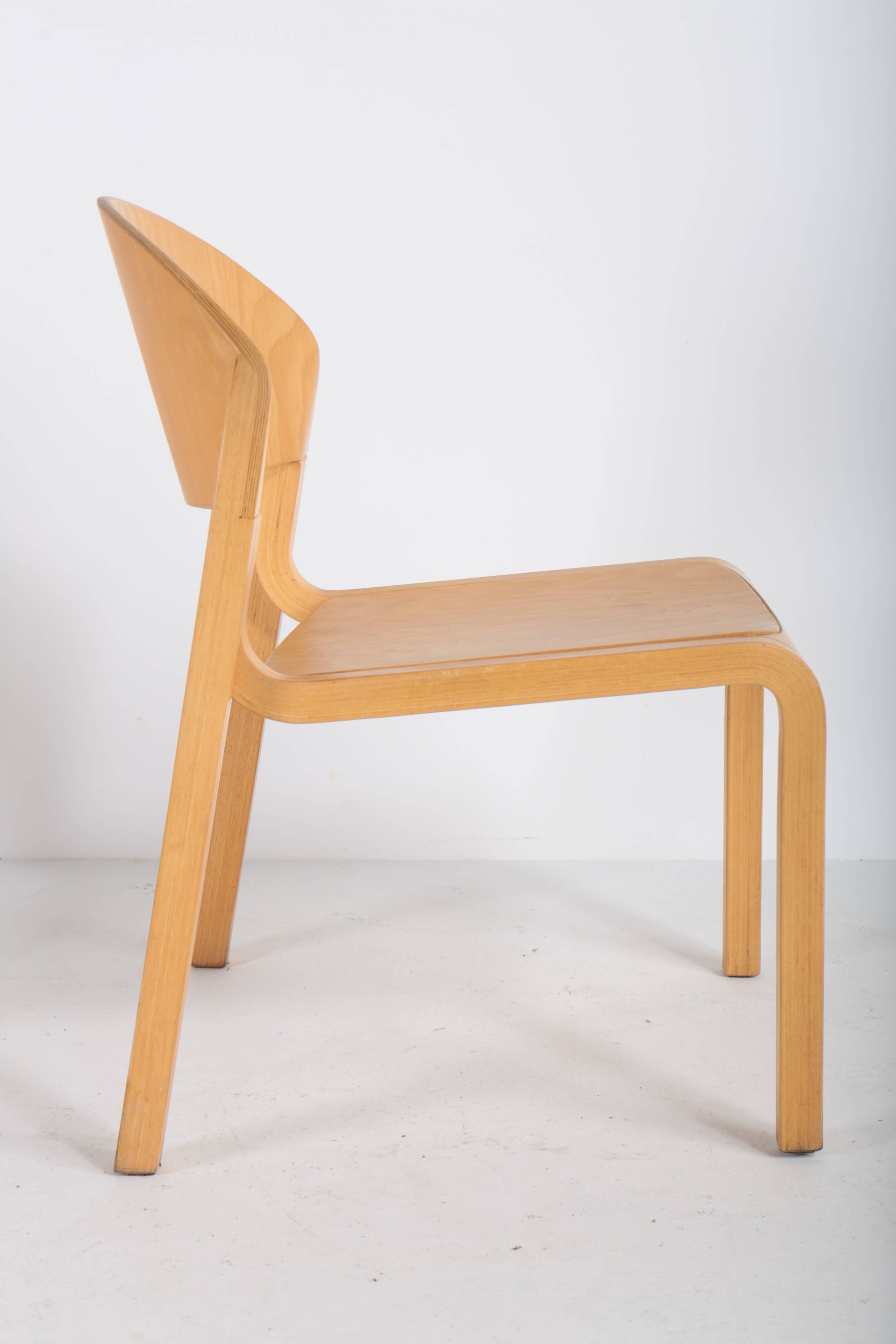 Set of 6 vintage chairs in thermoformed wood