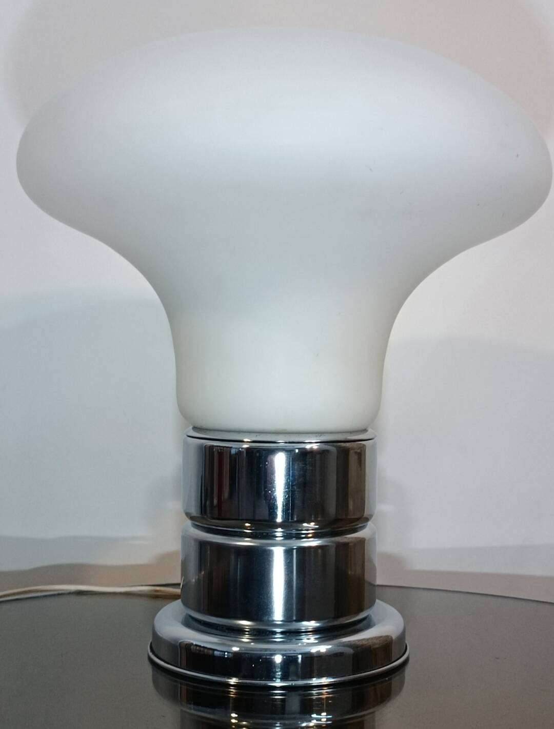 Lampe champignon design globe Murano Italie 1970s