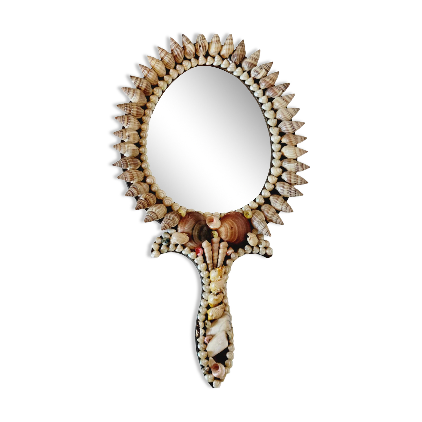 Mirror facing hand or hanging vintage shells