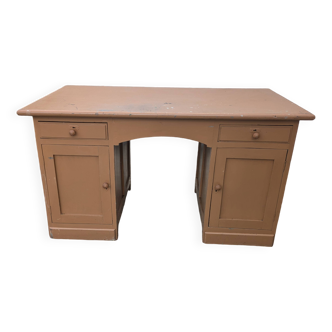 Old adult desk