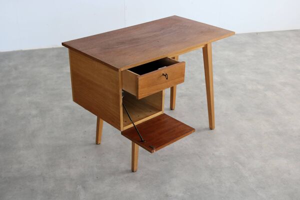 bureau vintage   bureau   teck   période années 1960   années 1960