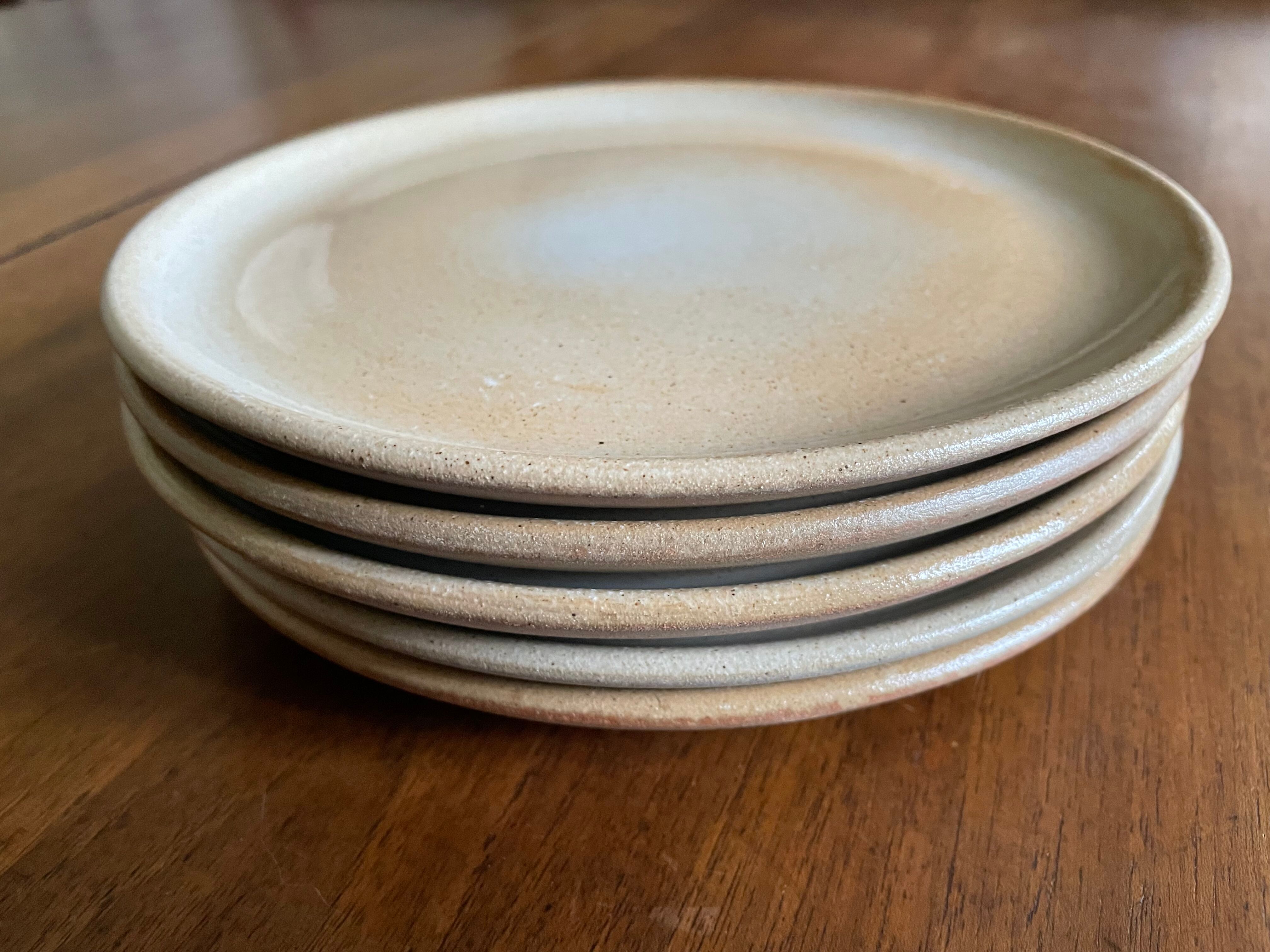 Dessert plates in Marais Sandstone