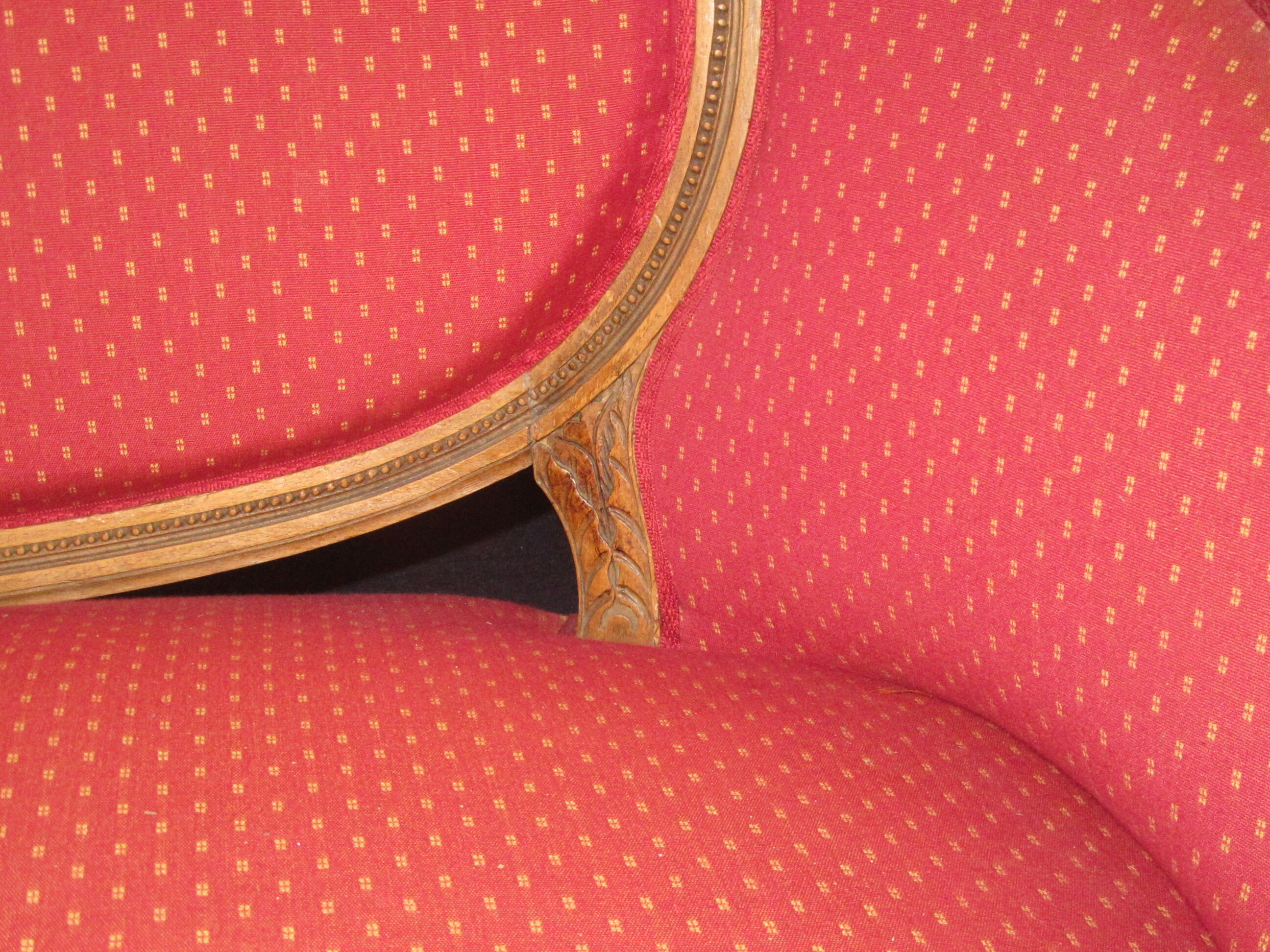 sofa style louis xvi th model medallion basket