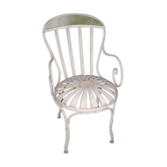 Wrought iron garden armchair with riveted flexible blades early XXth