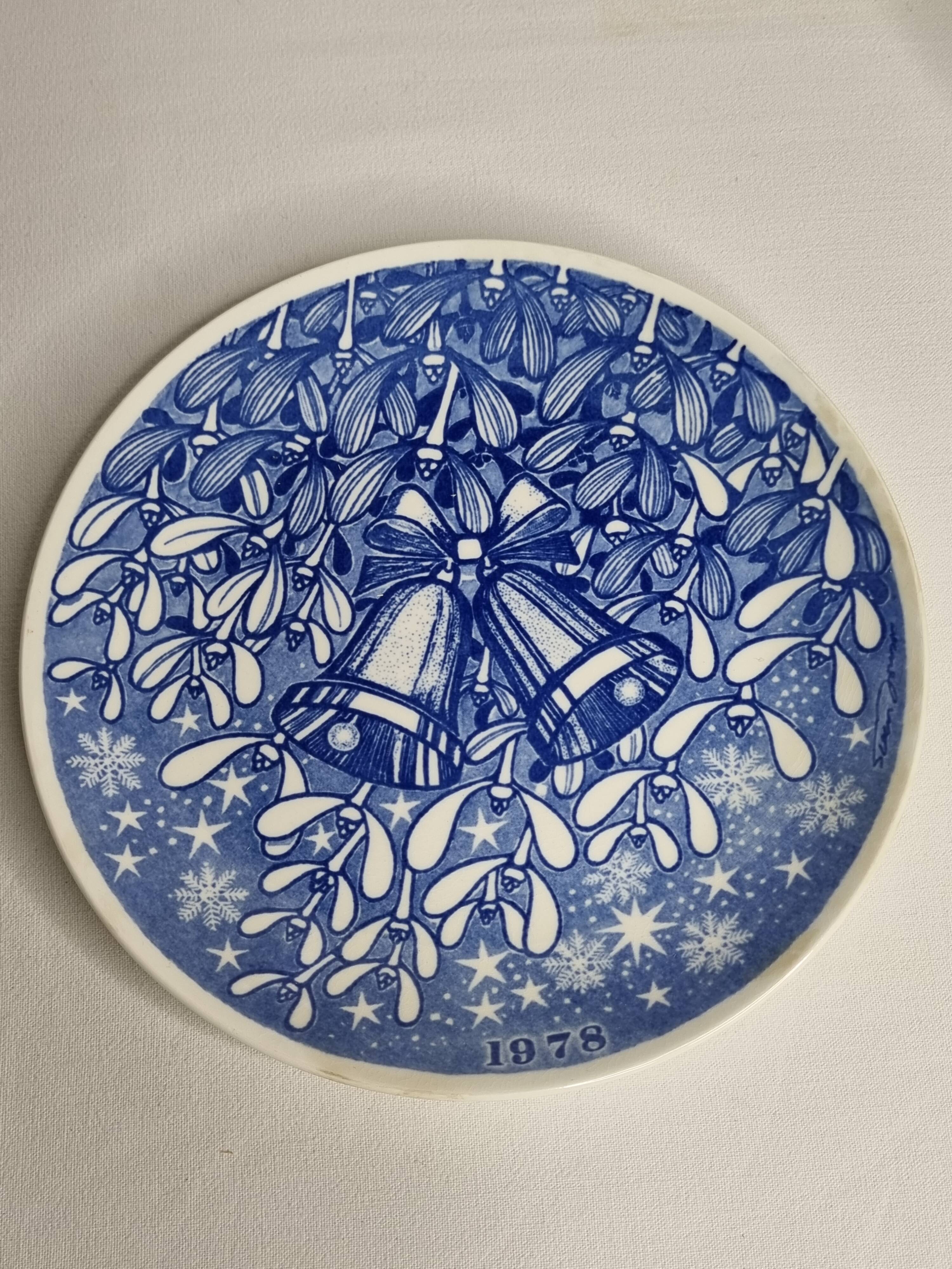 Gustavsberg plate "Jultallrik 8" (1978), Sven Jonson, limited edition, 20 cm