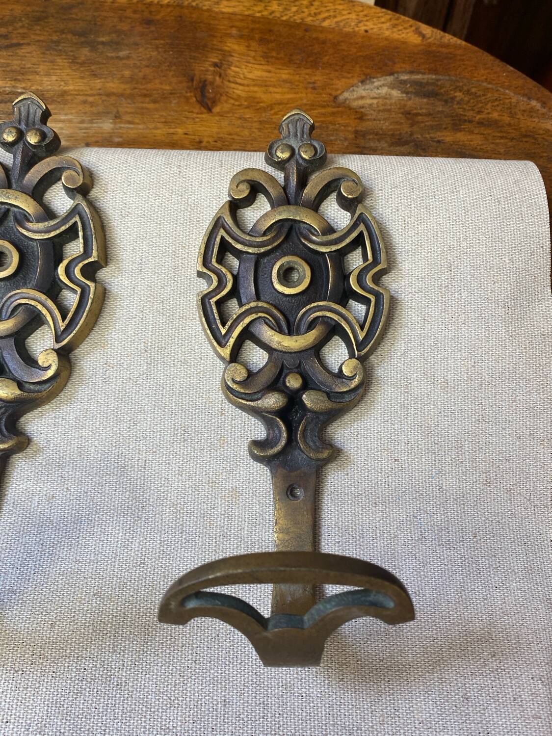 Patères en laiton massif