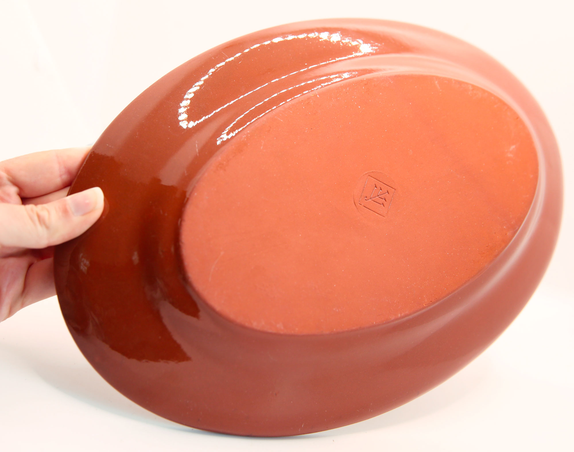Artisanal oval dish of Portugal in glazed and flowery clay