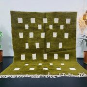 Handmade green pure wool rug, size 150 x 250 cm
