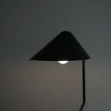 Modern adjustable Danish table lamp in metal, made by Louis Poulsen, 1950s.