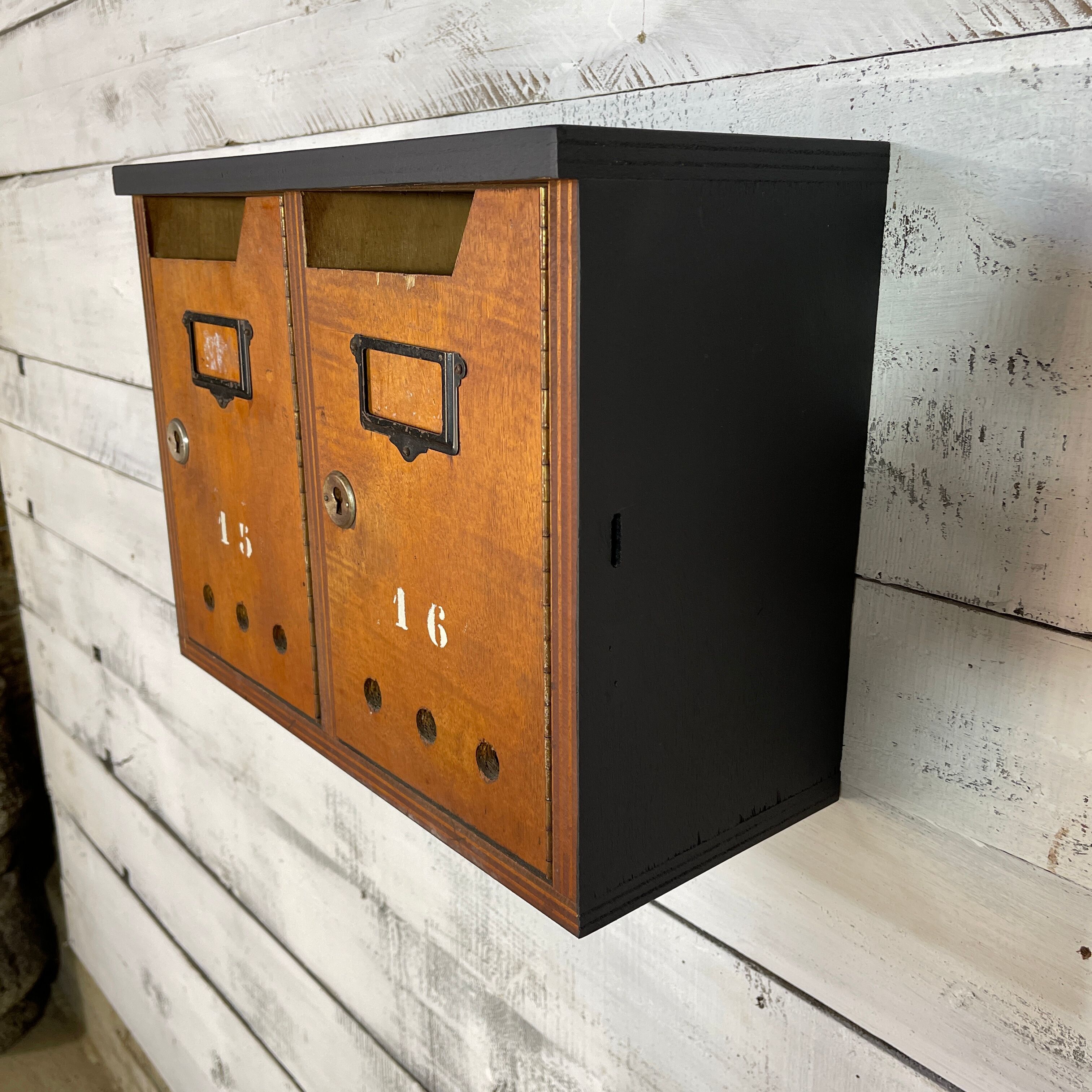 Block of 2 mailboxes from the 70s/80s