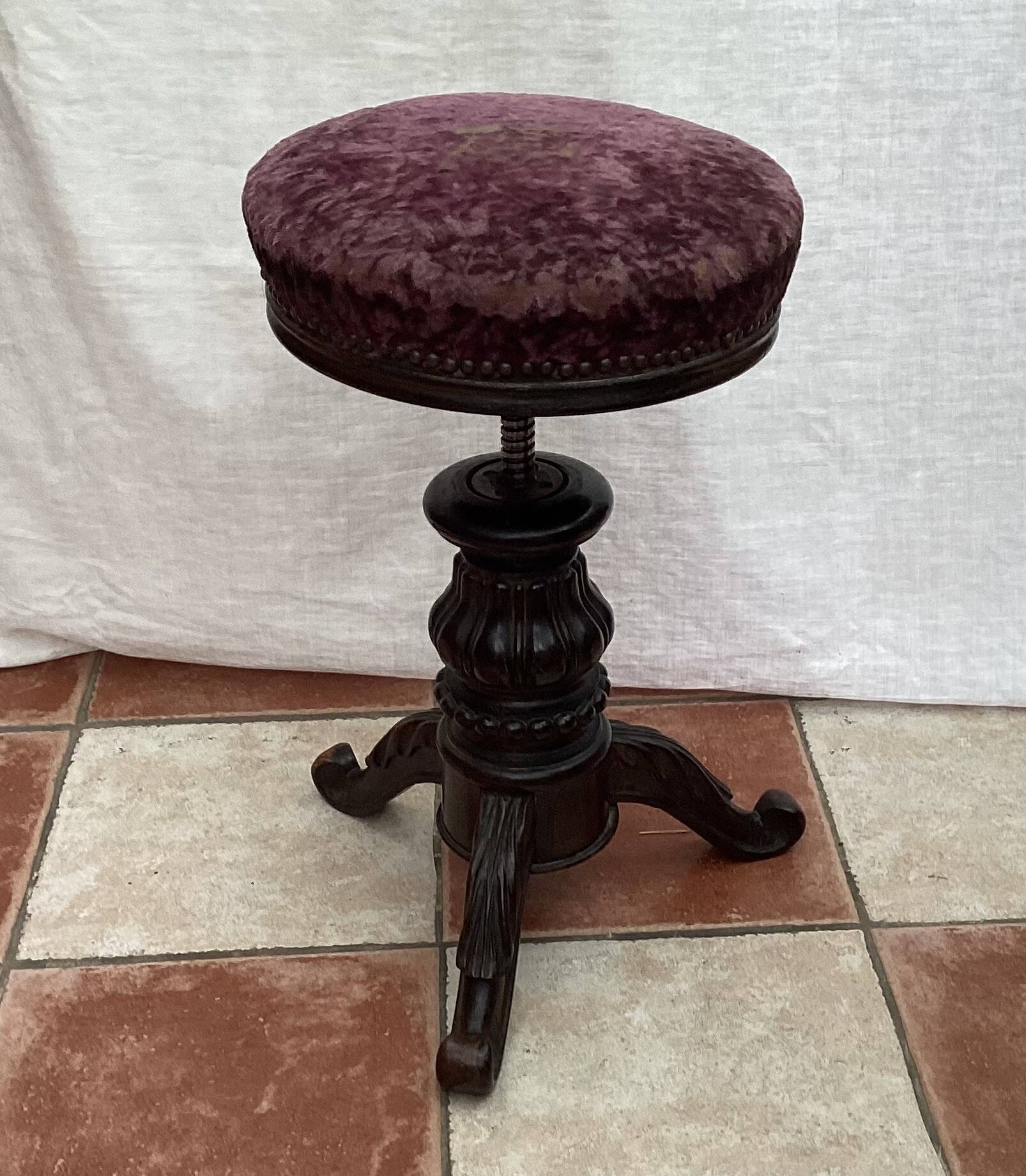 Napoleon III piano stool dimension: height -55cm- diameter -35cm-