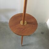 Tripod tablet lamppost