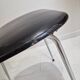 Chaise vintage pétale skai