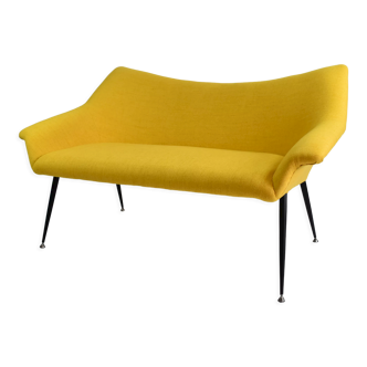 Vintage three-seater Sofa, reestored, Deutsche Democratic Republic, yellow, 1960