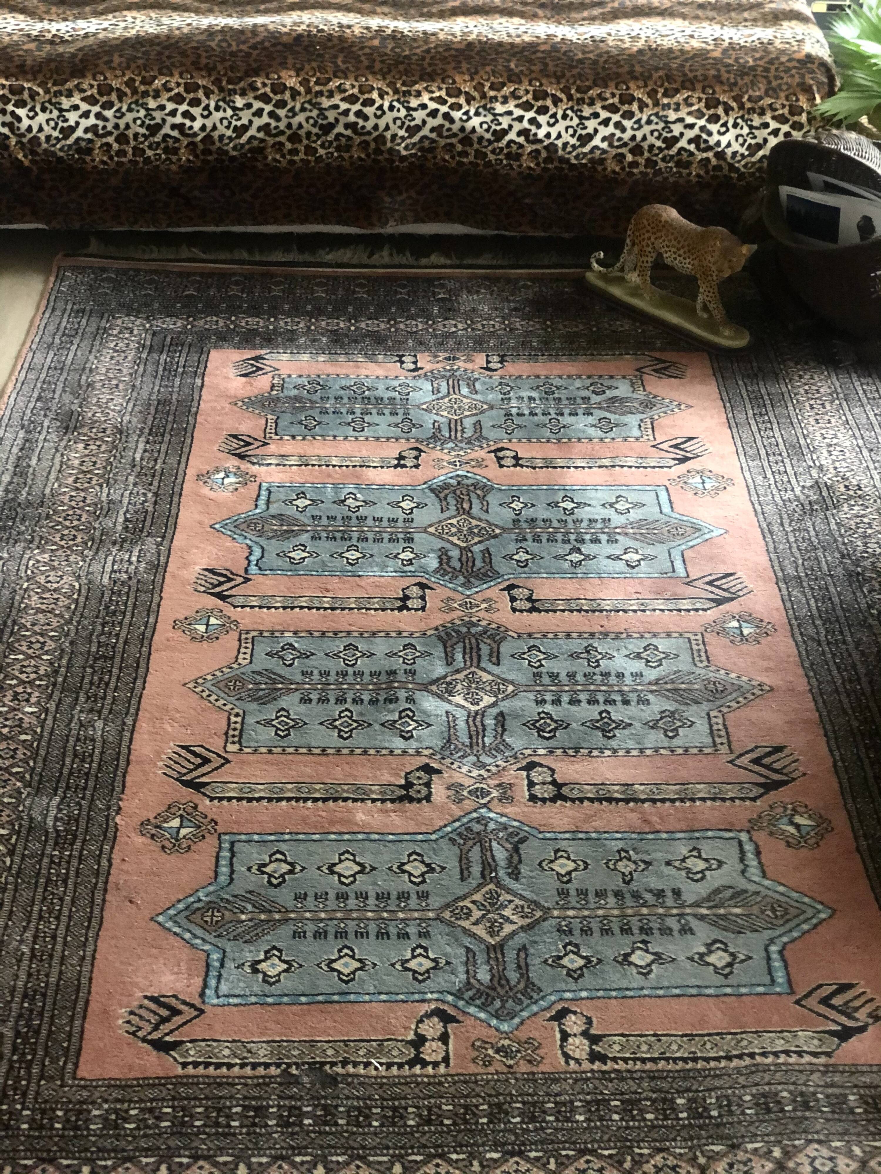 Vintage wool oriental rug - 245x157cm