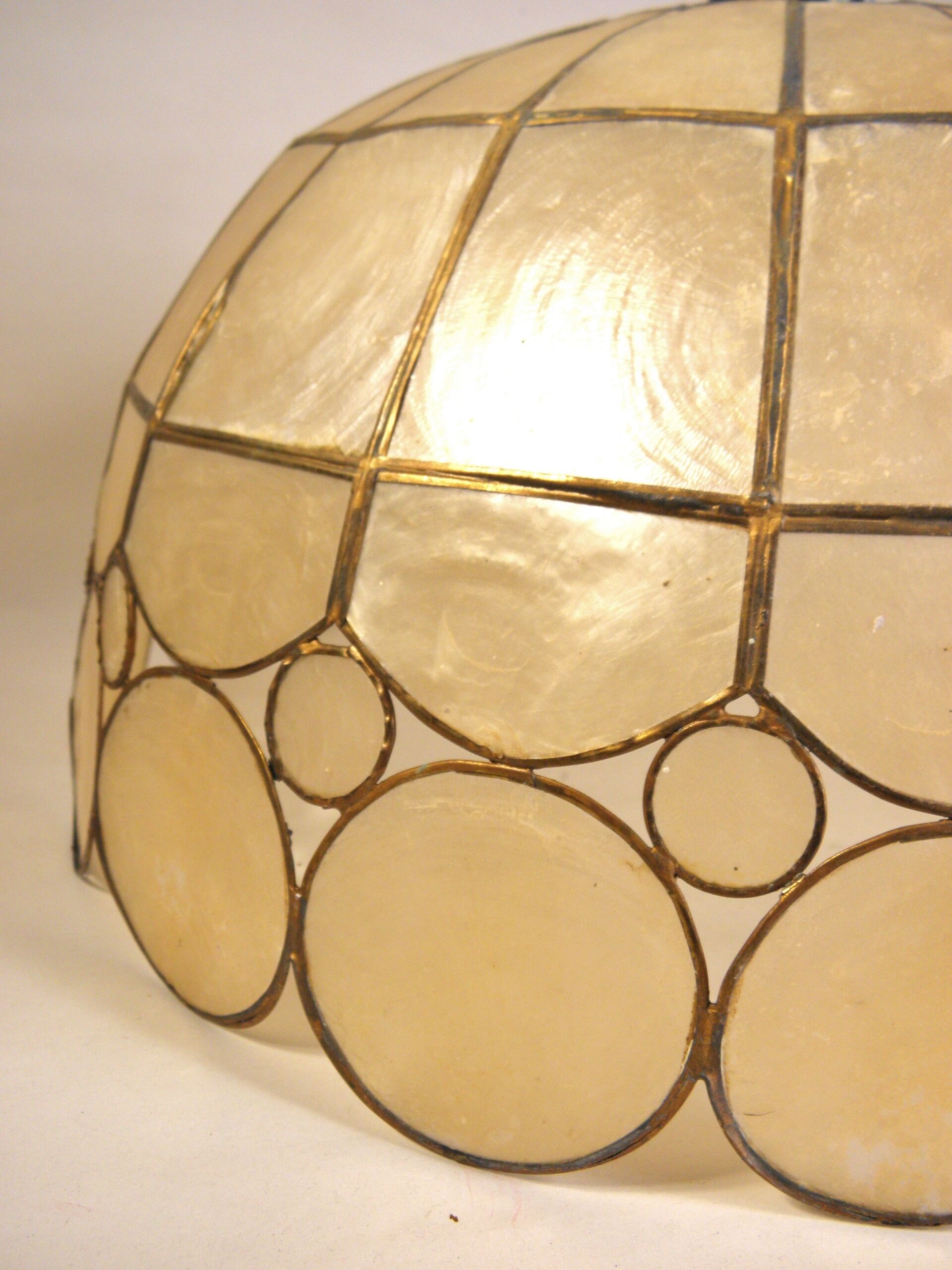 Mother-of-pearl and brass suspension 35 cm
