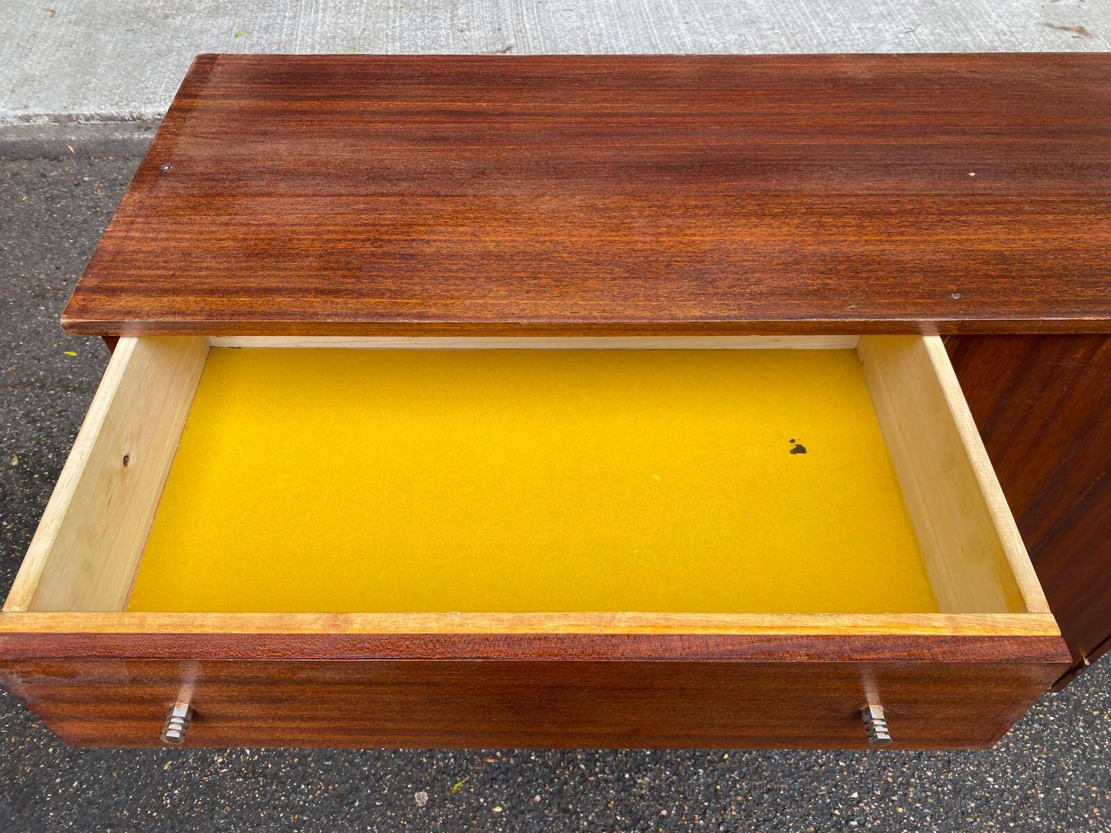 Commode buffet scandinave en acajou des années 50