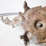 Deux bougeoirs à mains ancien en bronze doré ciselé