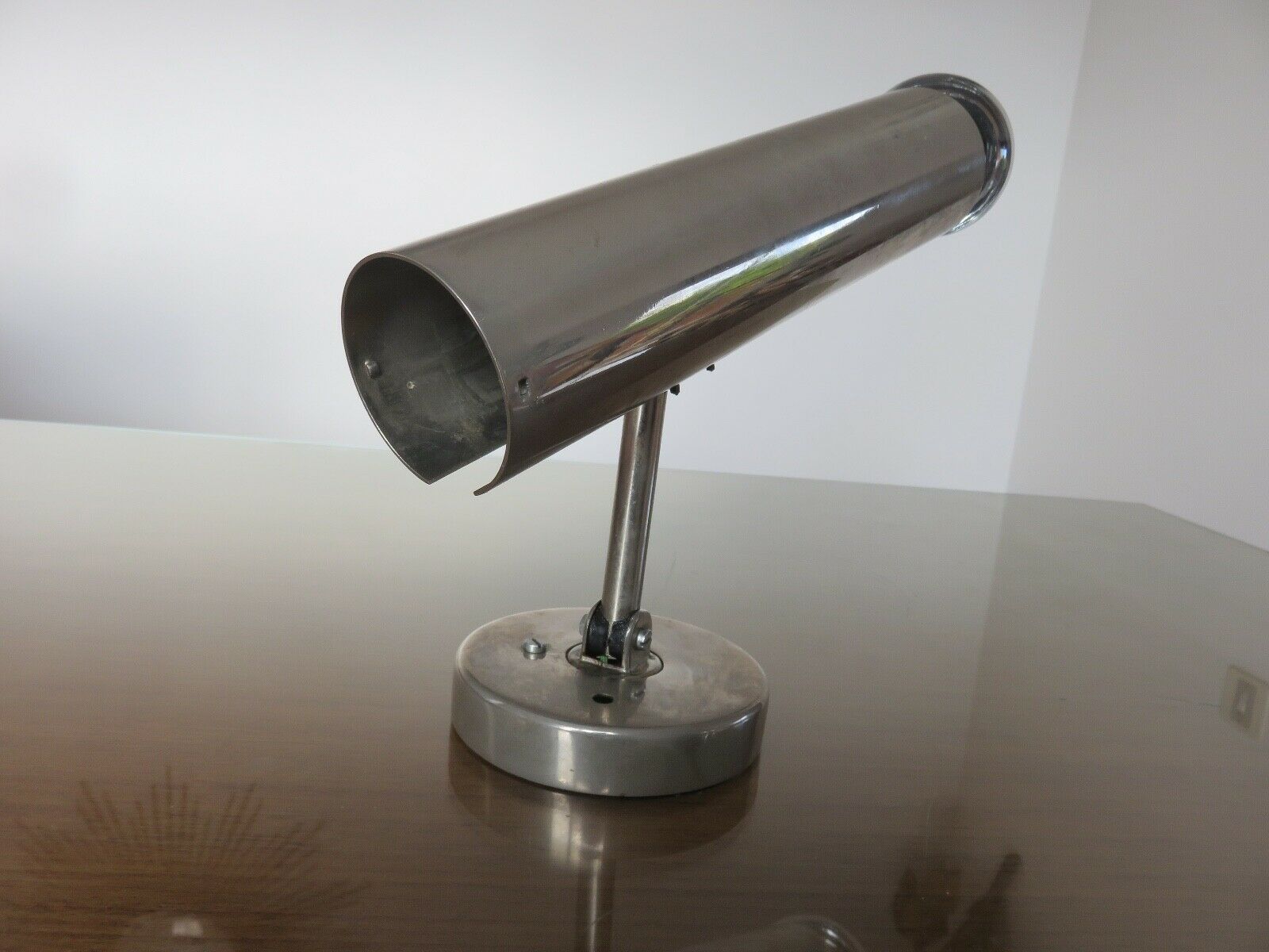 Minimalist wall lamp " lita " articulated in chrome brass 70s