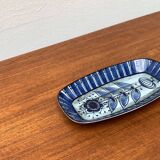 Danish porcelain bowl from the mid-century by Aluminia Royal Copenhagen, 1960s.