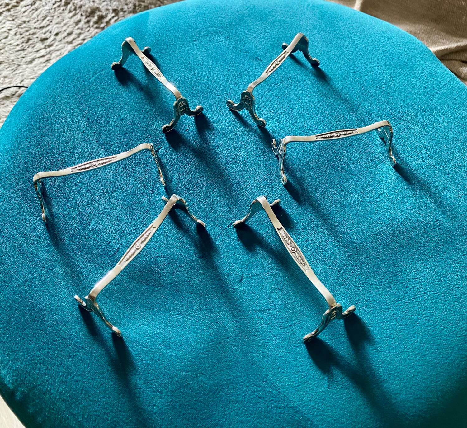 6 Christofle silver-plated metal knife rests