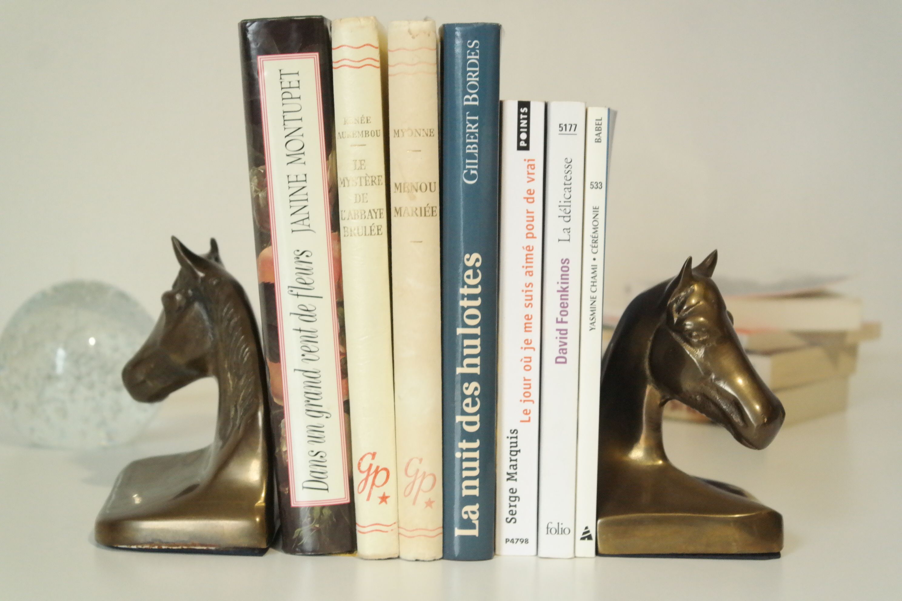 Pair of bookends plaster horses effect vintage brass