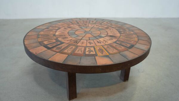 Table basse en céramique rouge rare par Roger Capron