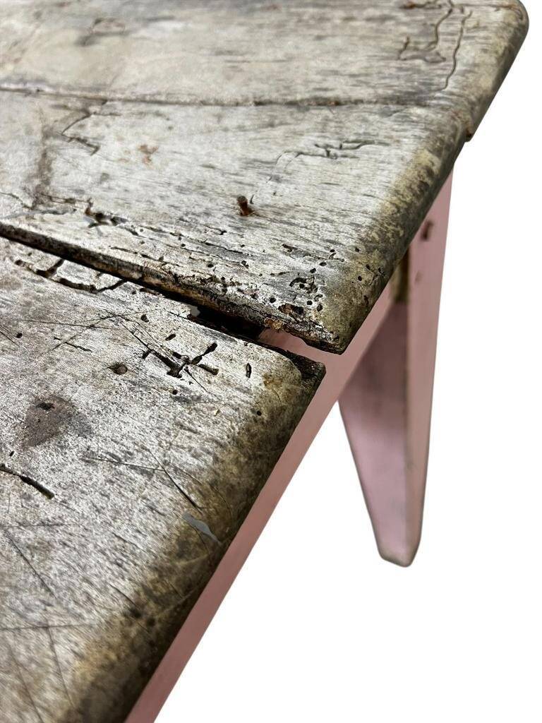 Vintage pink plant table / side table