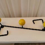 Twisted metal coat hook