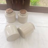 Set of 4 stoneware pots