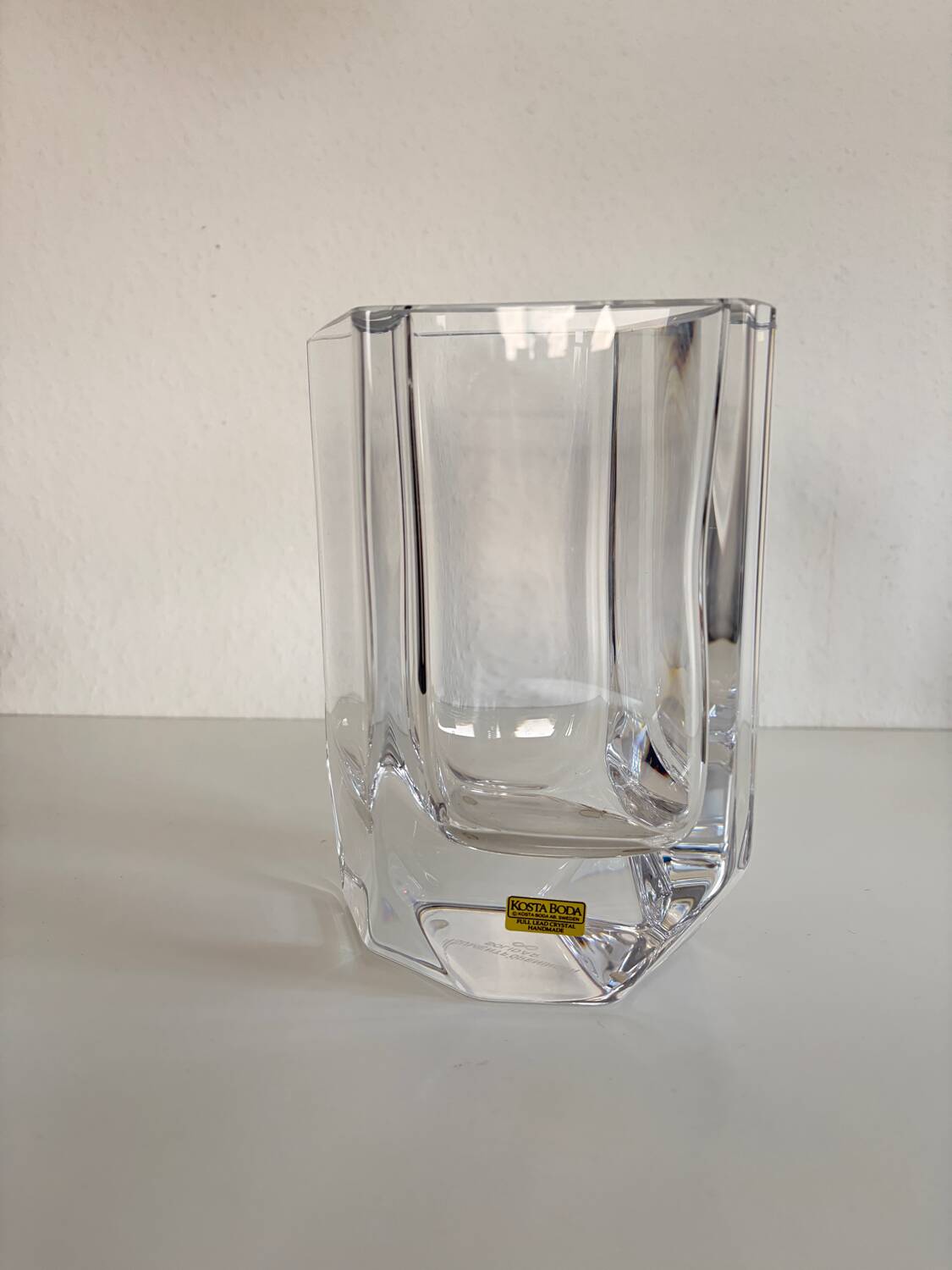 Solid crystal vase Kosta Boda, Sigurd Persson, signed and numbered.