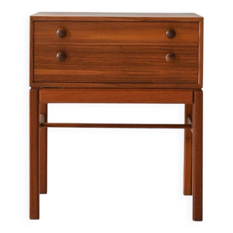Tibro Scandinavian table