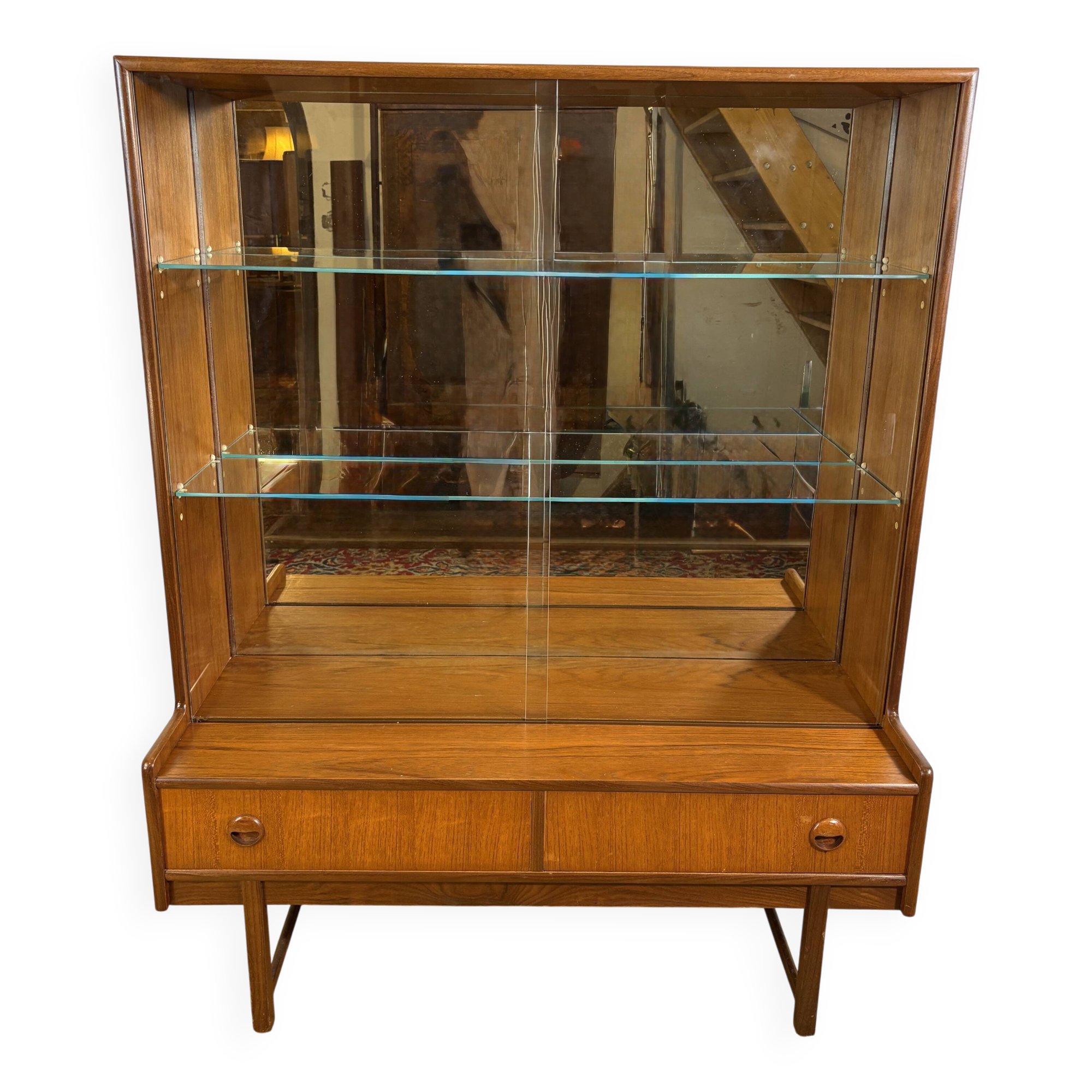 Mid-Century Vintage Turnidge of London Teak Display Cabinet (1960s–1970s)