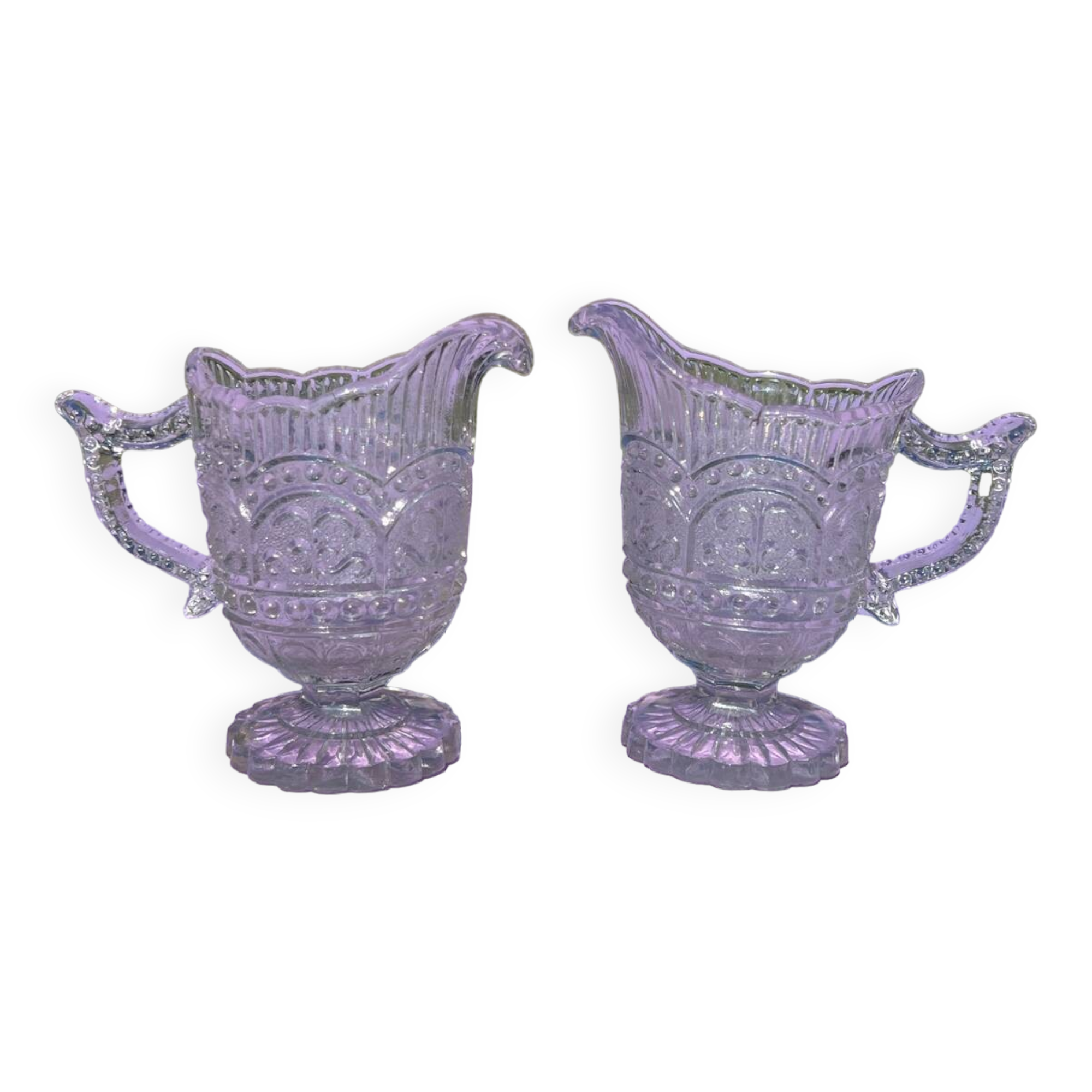 Lot - 2 Aiguières ancienne époque 1900 en cristal moulé