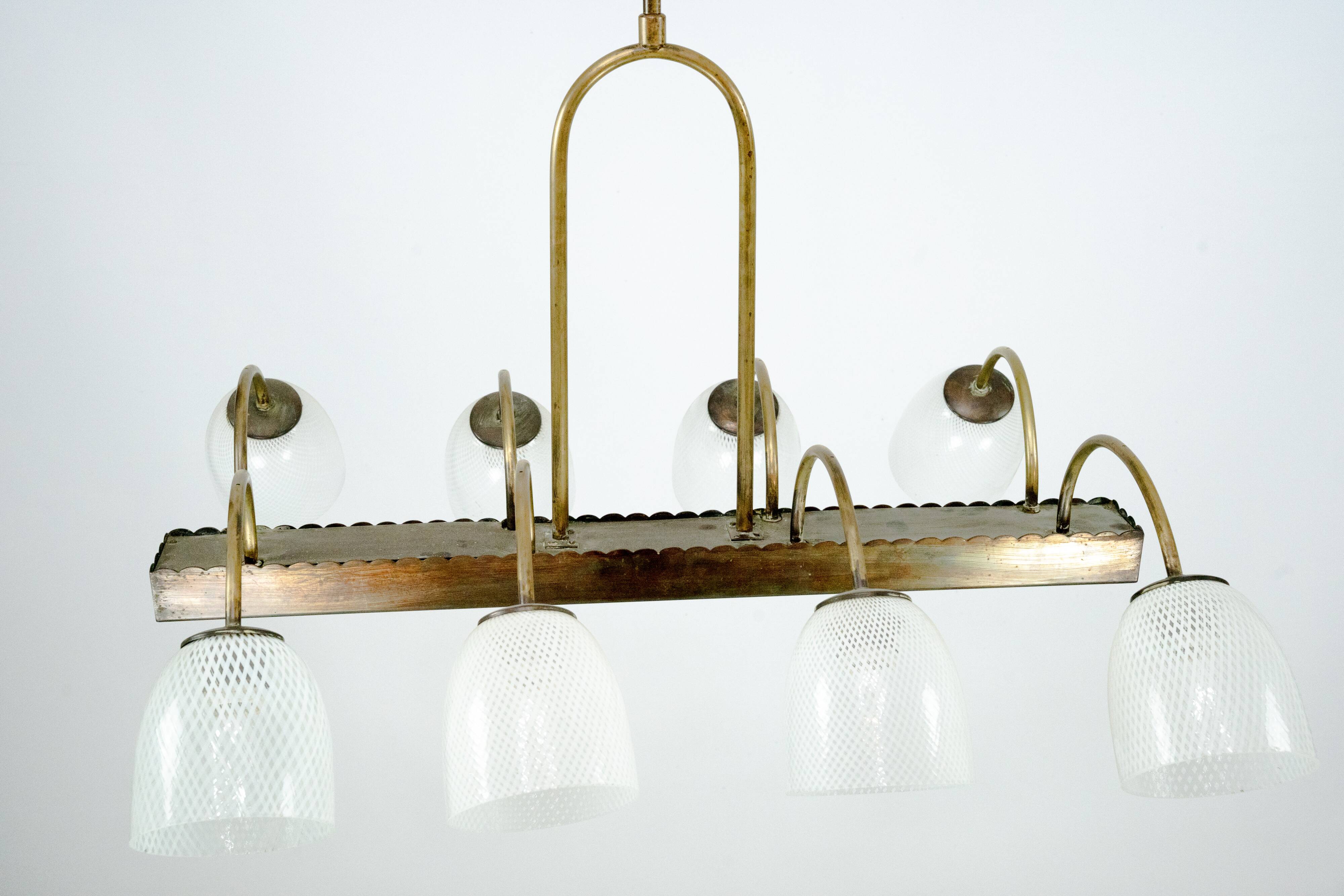Mid-Century Venini Reticello Glass Chandelier, 8 Arms, Murano, Italy 1940s