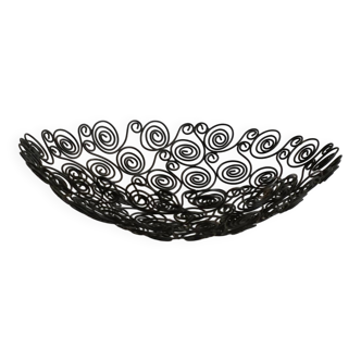 Decorative wire bowl