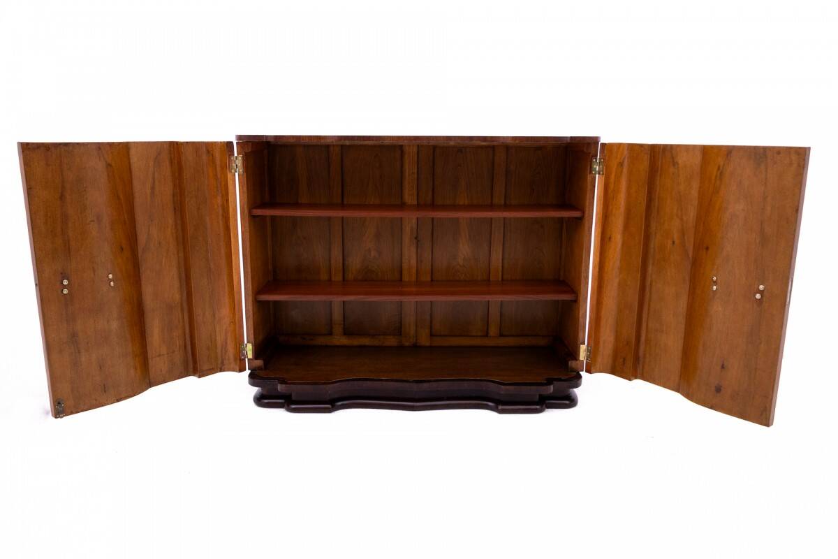Art Deco walnut commode cabinet, Western Europe, mid-20th century.