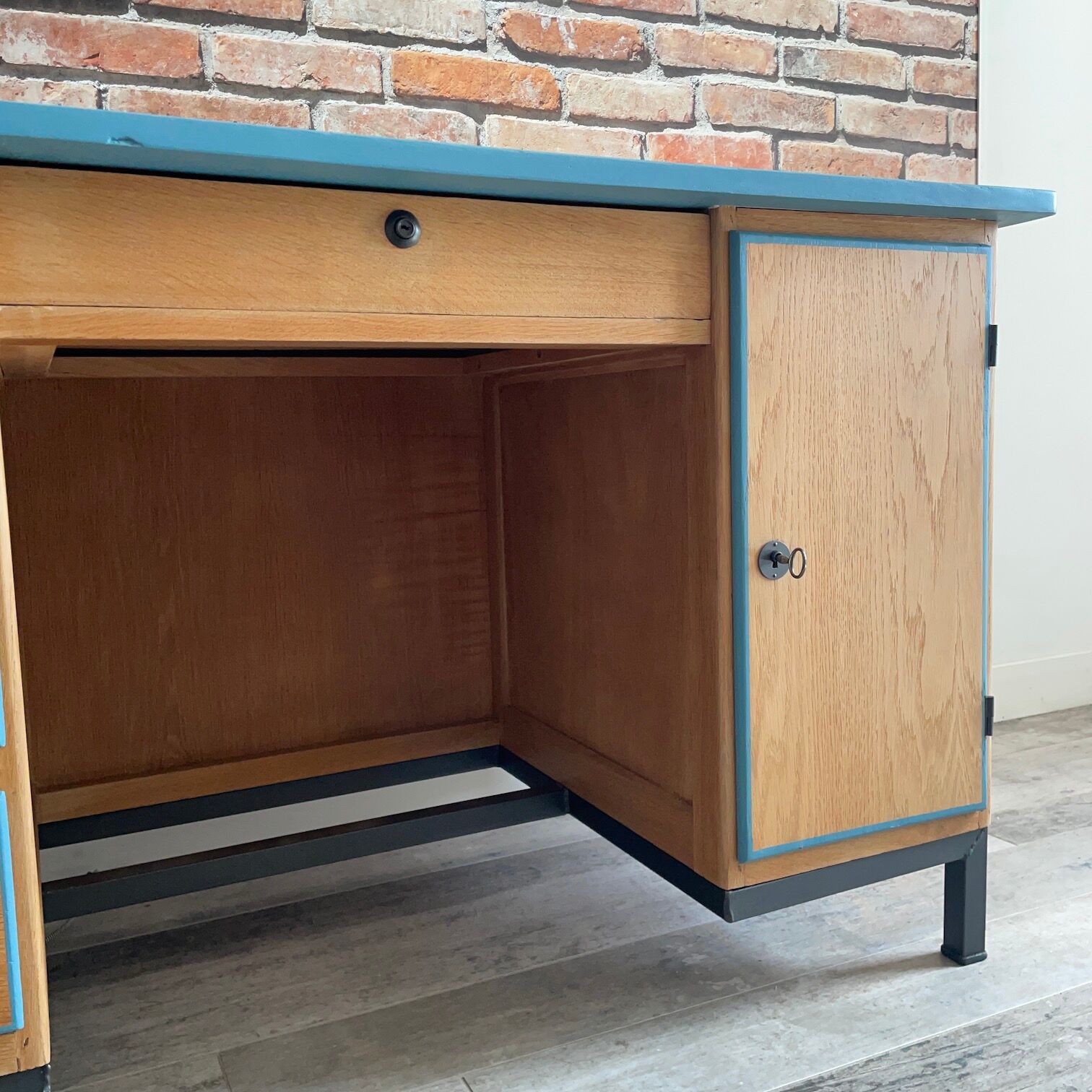 Schoolmaster's Office