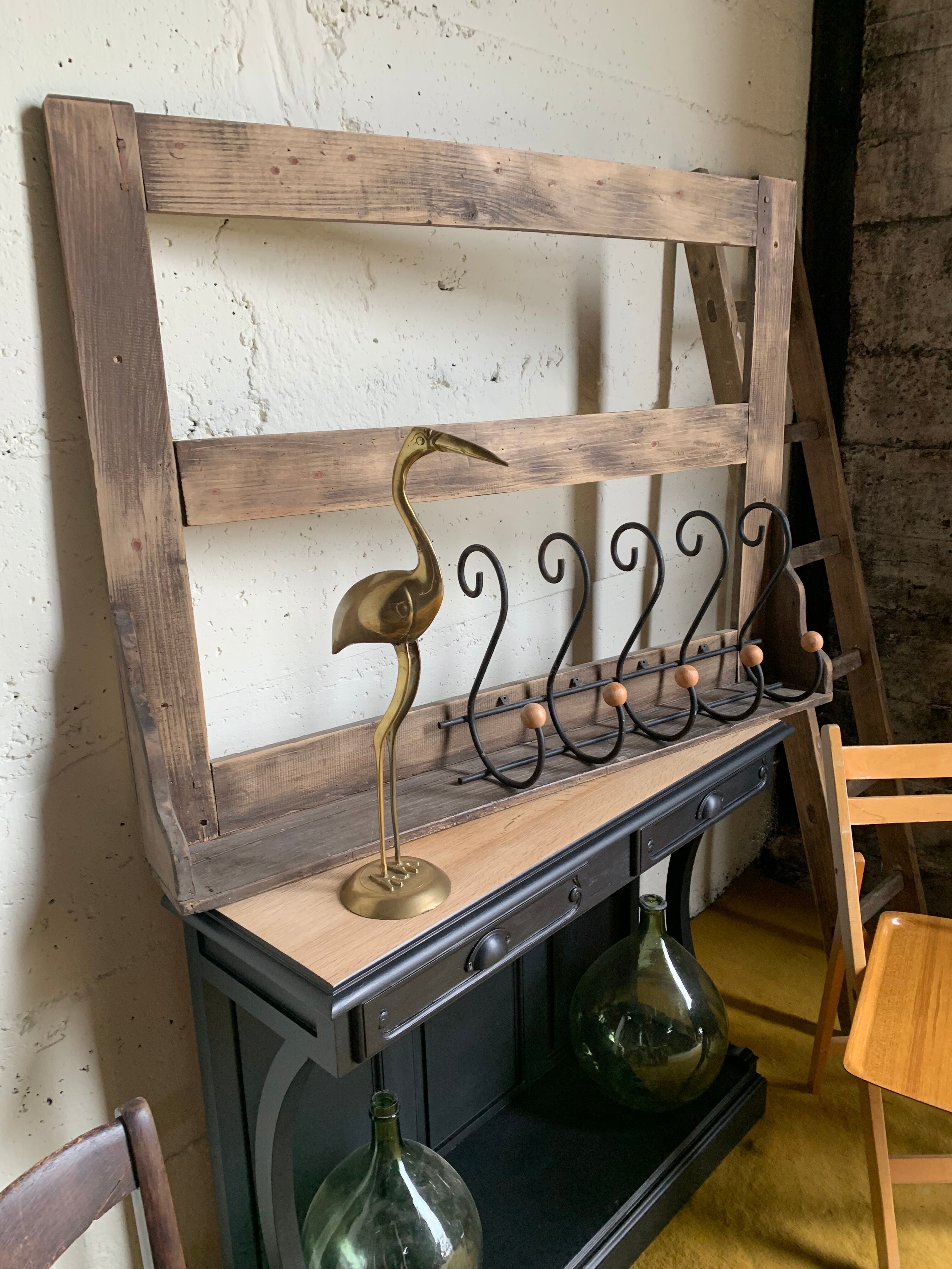 Pink flamingo in brass