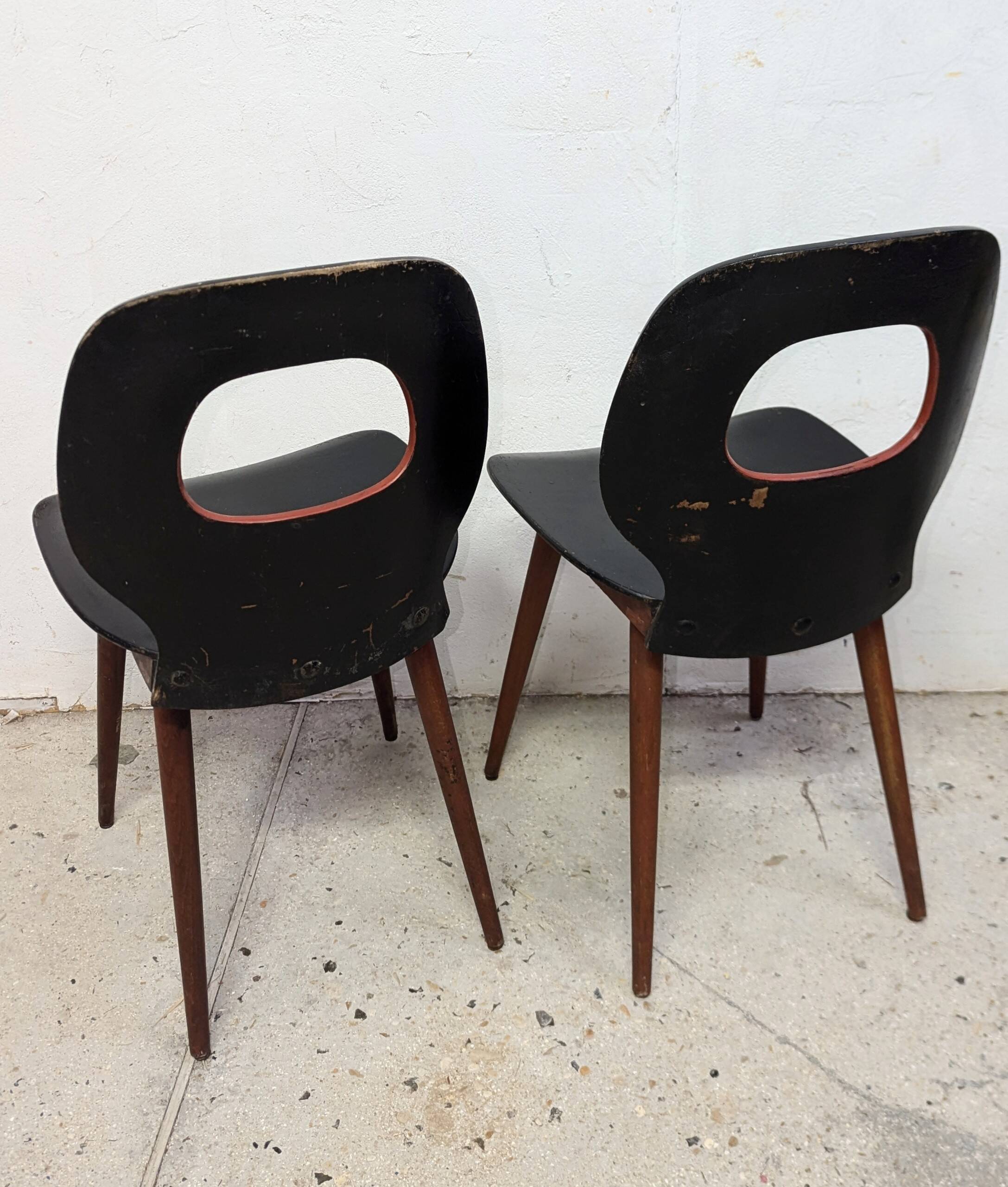 Pair of Baumann chairs, eye type.