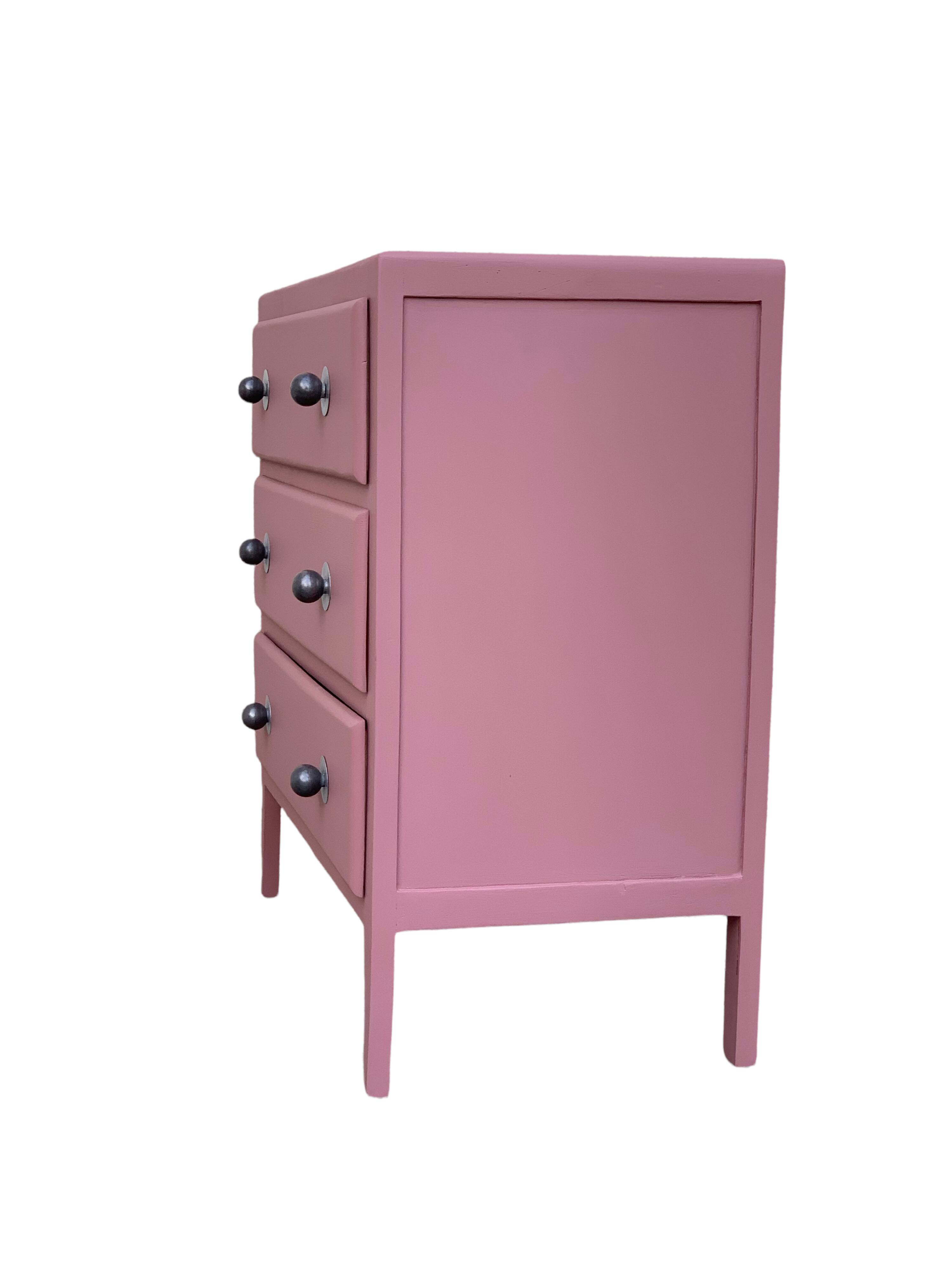 Vintage chest of drawers 1950