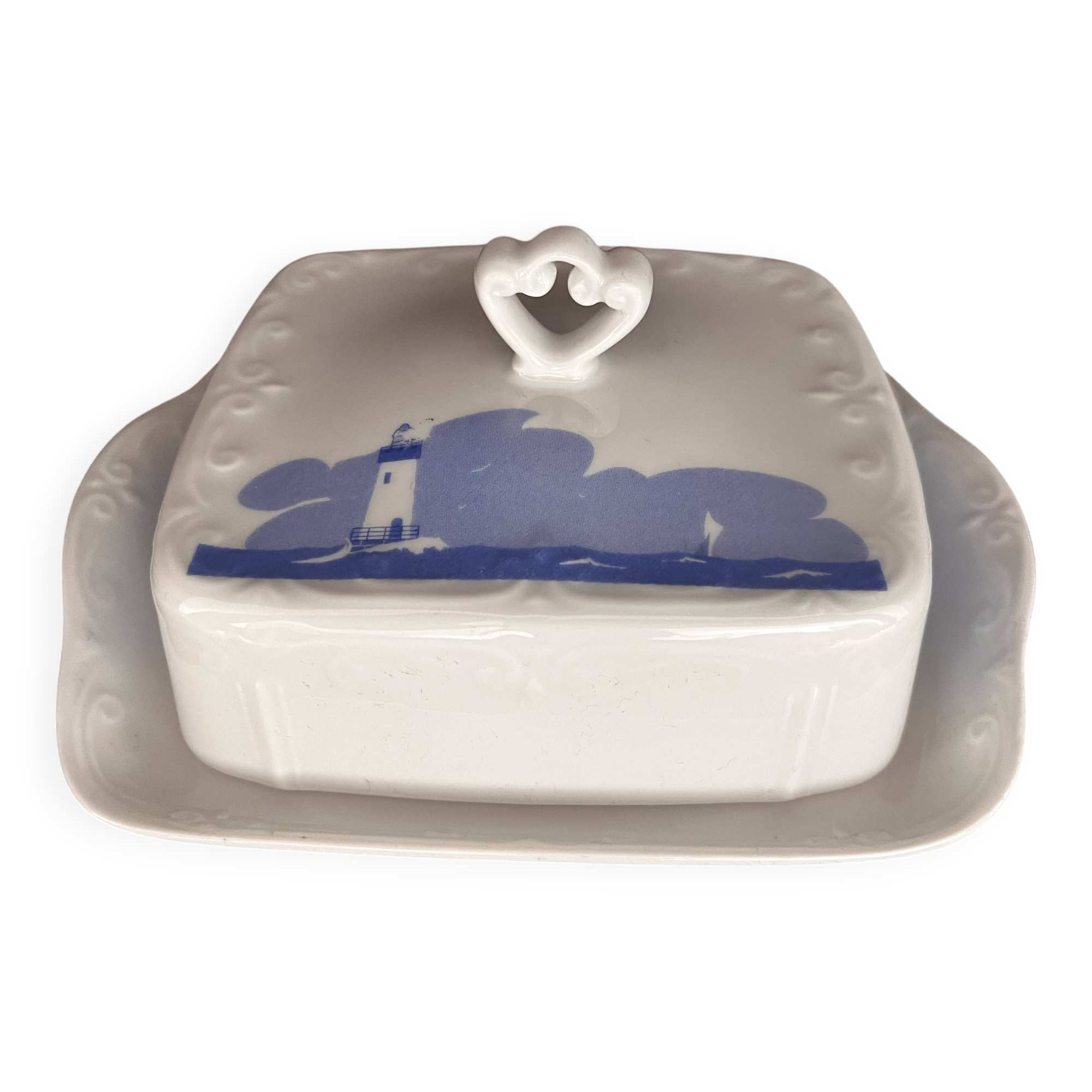 Butter dish