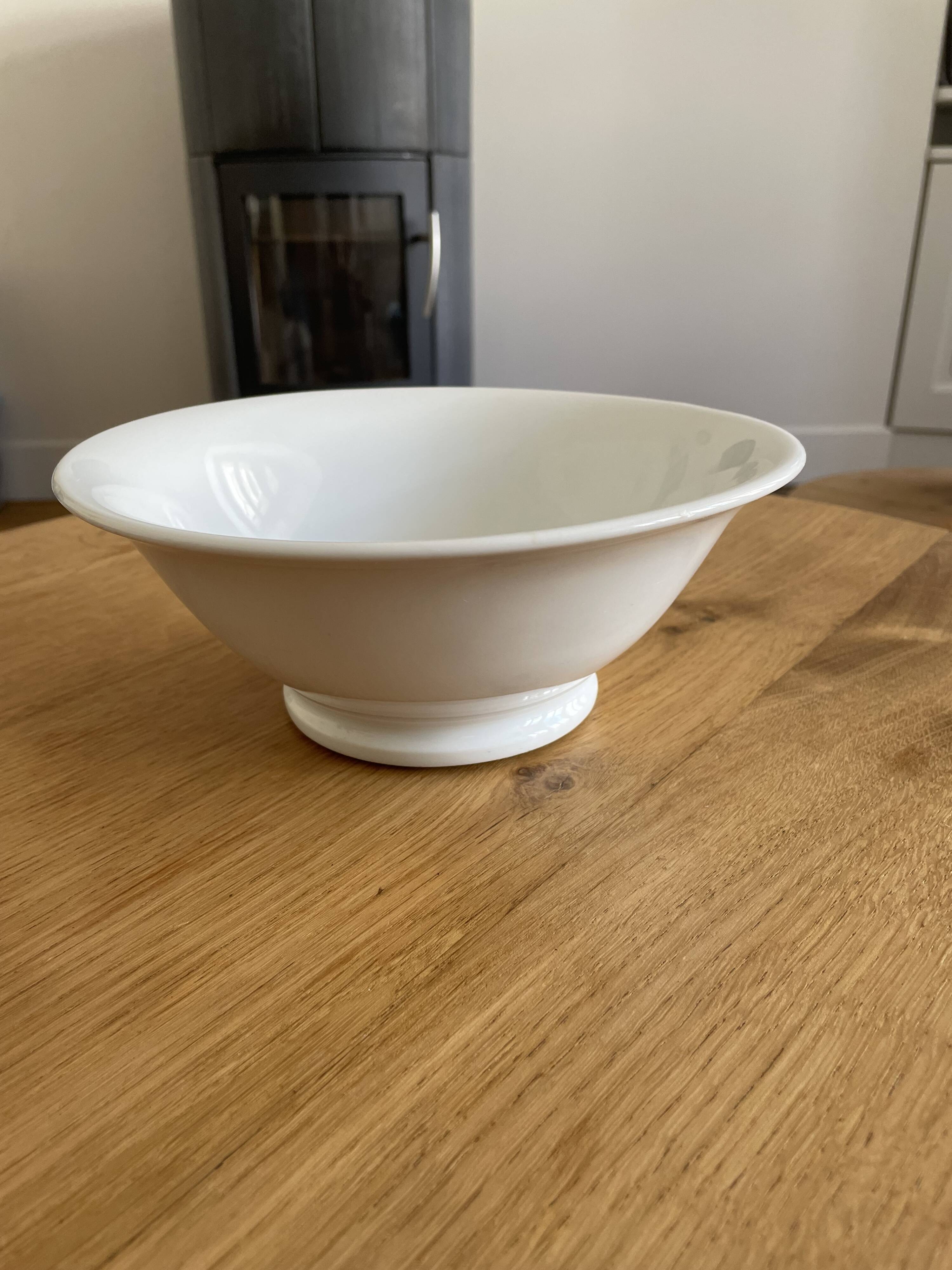 Vintage white salad bowl on pedestal 250701