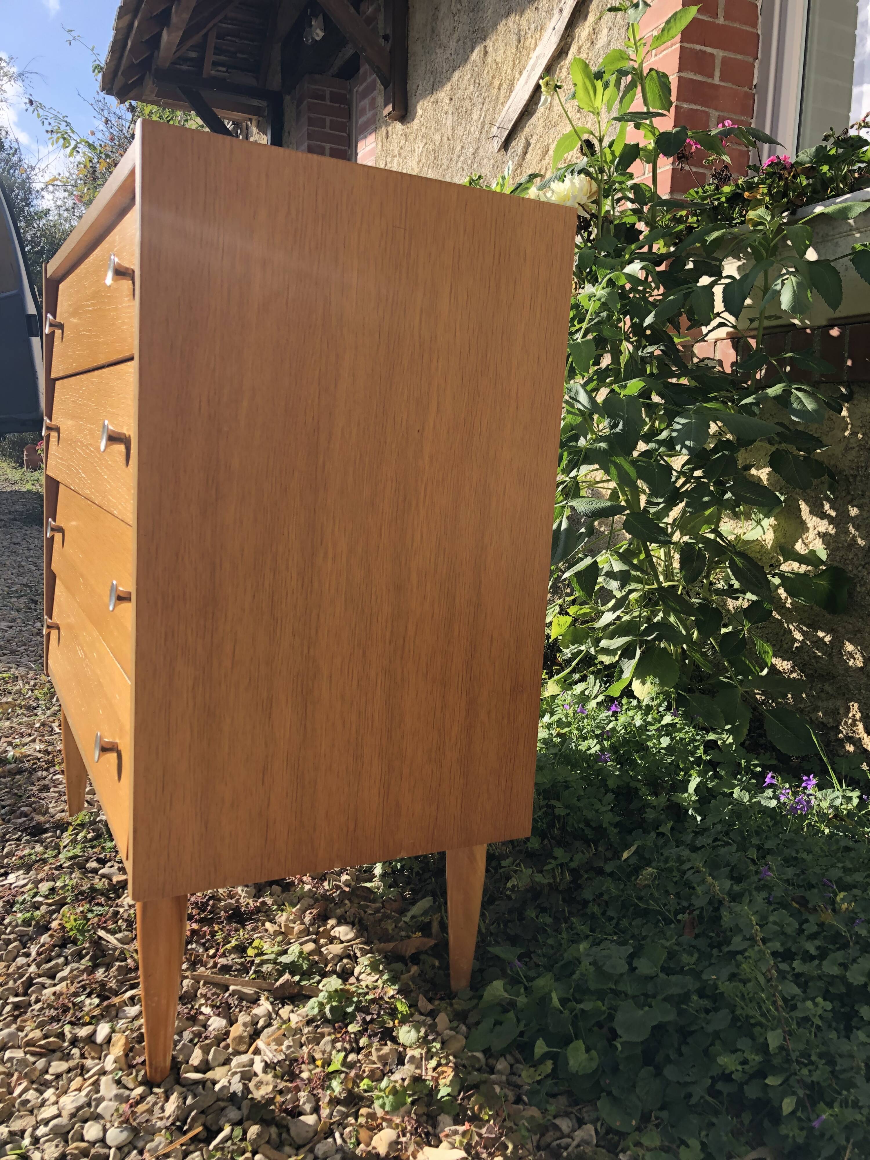 Vintage chest of drawers