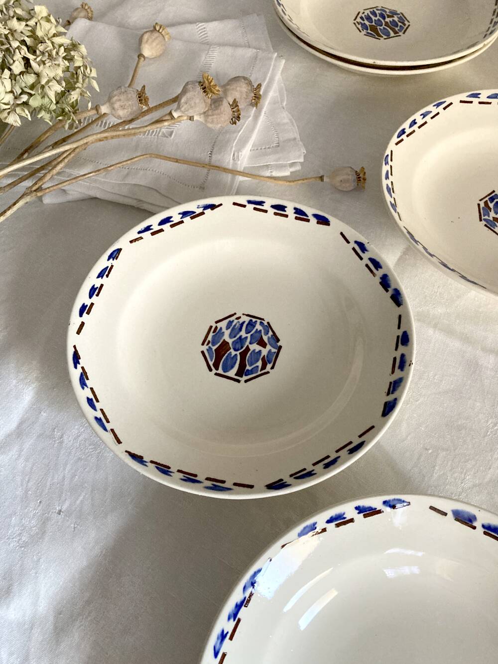 6 soup plates, ironstone from Longchamp, Arlette pattern, 1950s