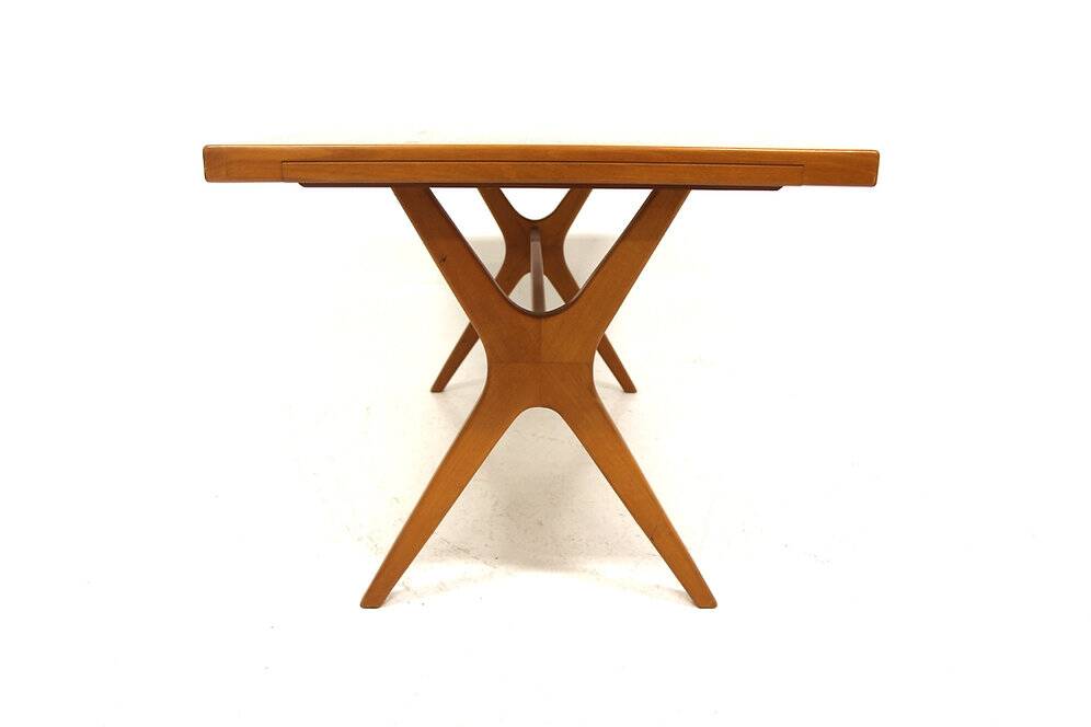 Scandinavian teak dining table, Treman, Sweden, 1960