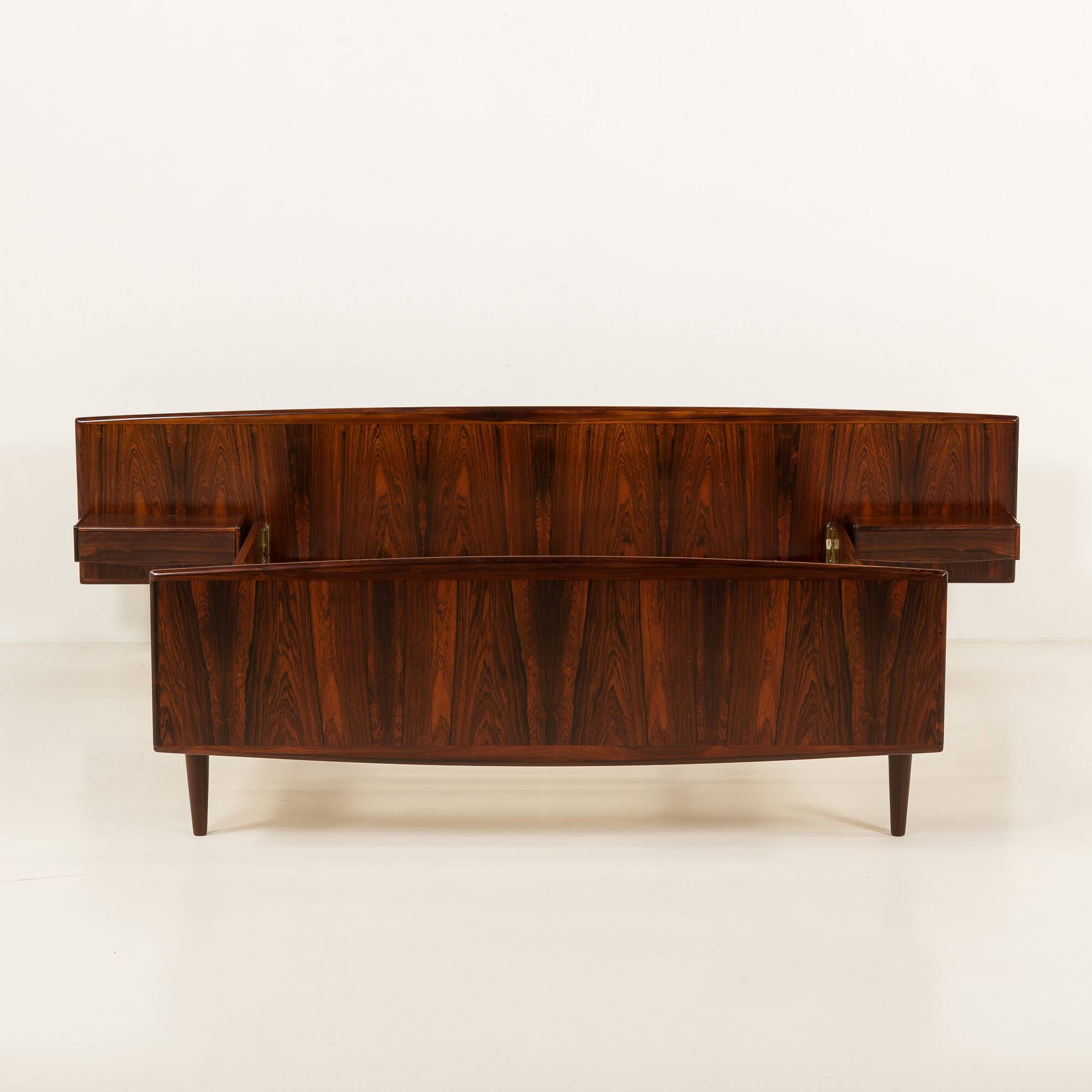 Scandinavian rosewood queen-size bed with bedside tables, Sannemanns, 1960s