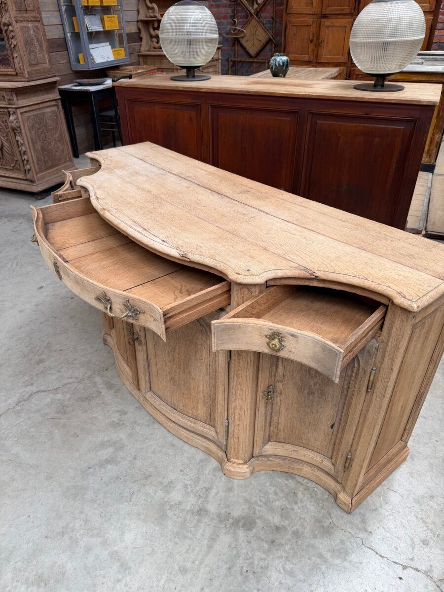 Buffet de château en chêne XIXème
