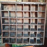 Workshop furniture with compartments