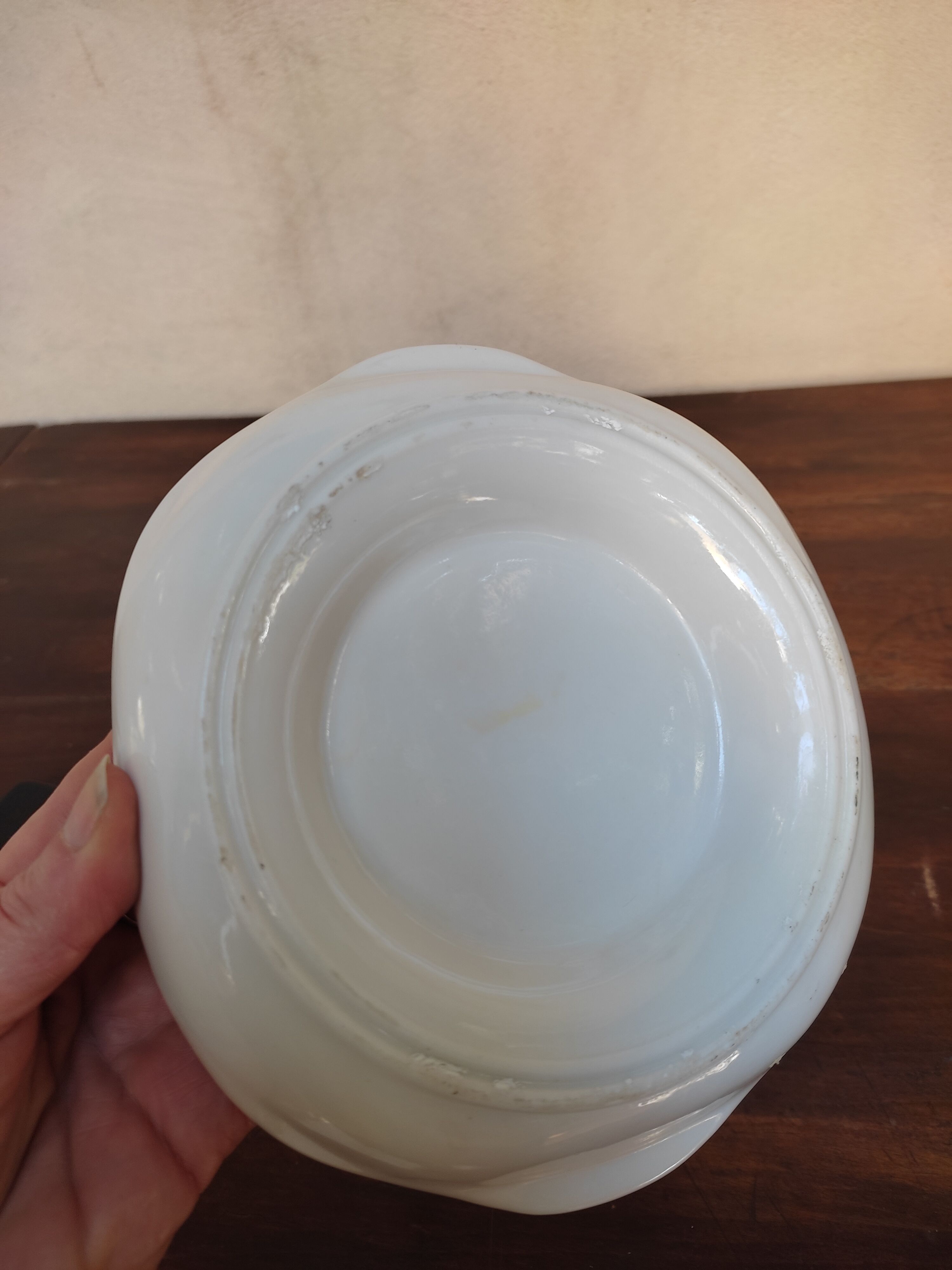 Porcelain garlic scraper